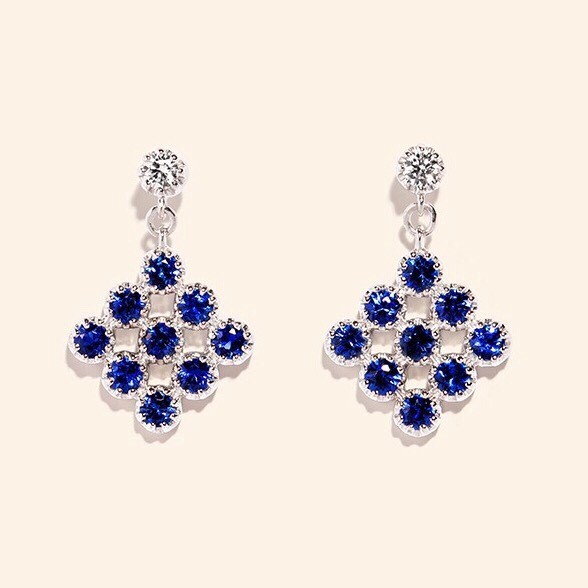 Boucles d'oreilles Or Blanc 18 carats, Saphirs