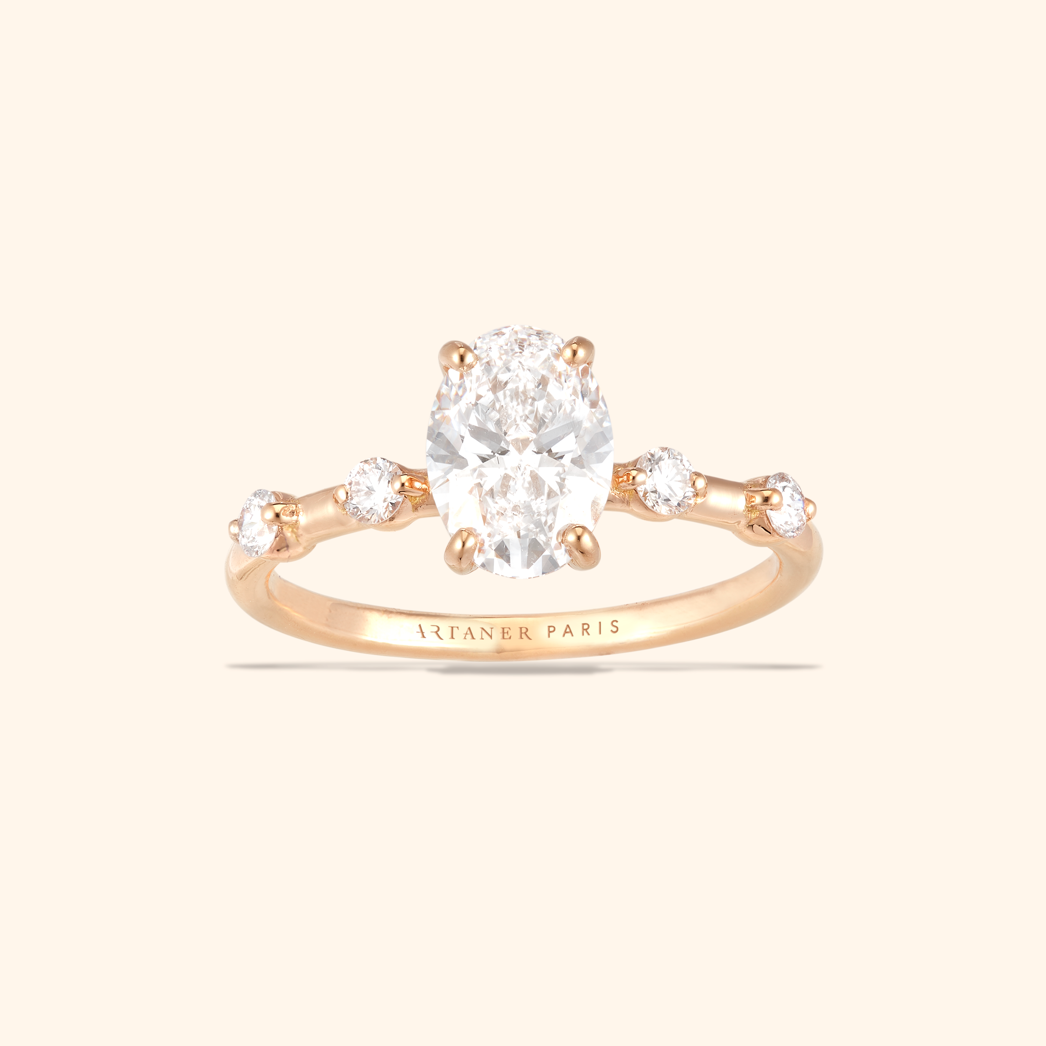 Inès Diamant Oval